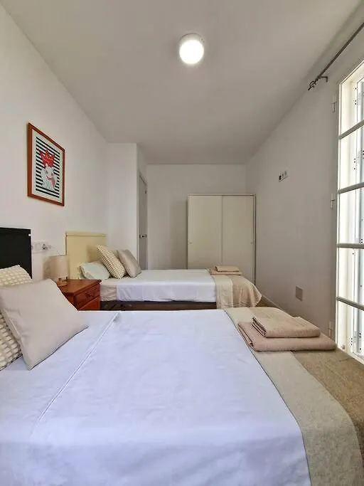 Encantador Duplex Para 6 A 1 Minuto De La Playa Benalmádena Διαμέρισμα